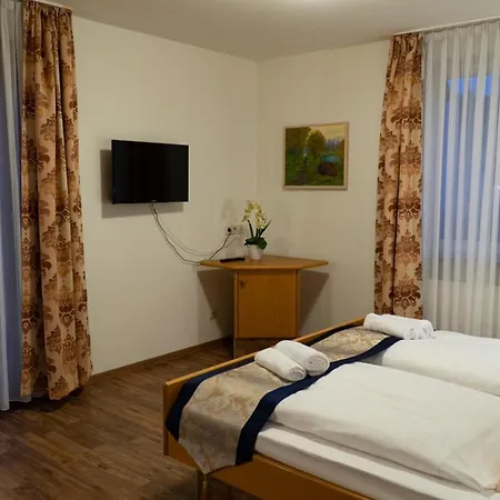 Hotel Eleon-3